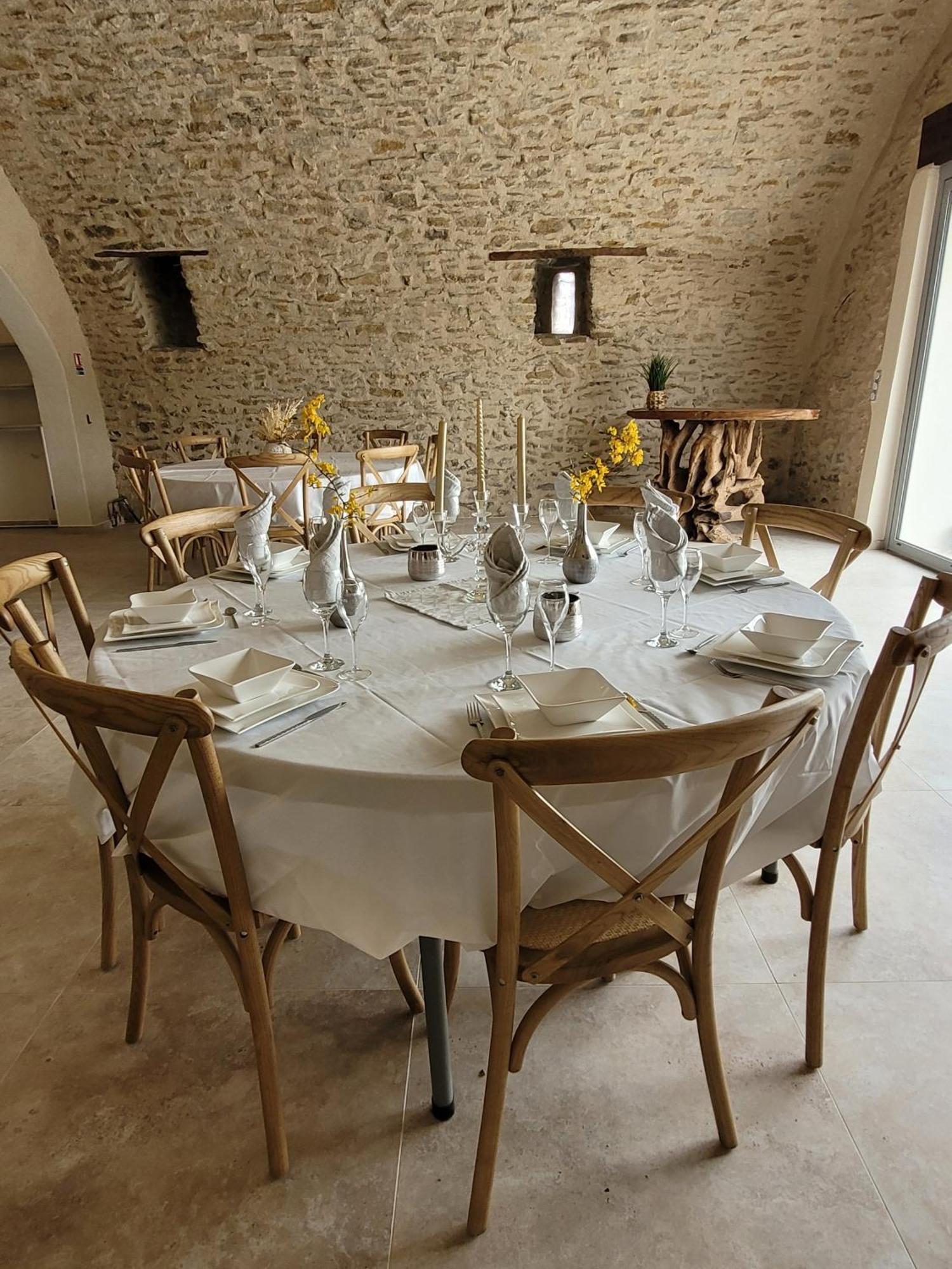 Les Grandes Mollieres Bed & Breakfast Peyruis Exterior foto