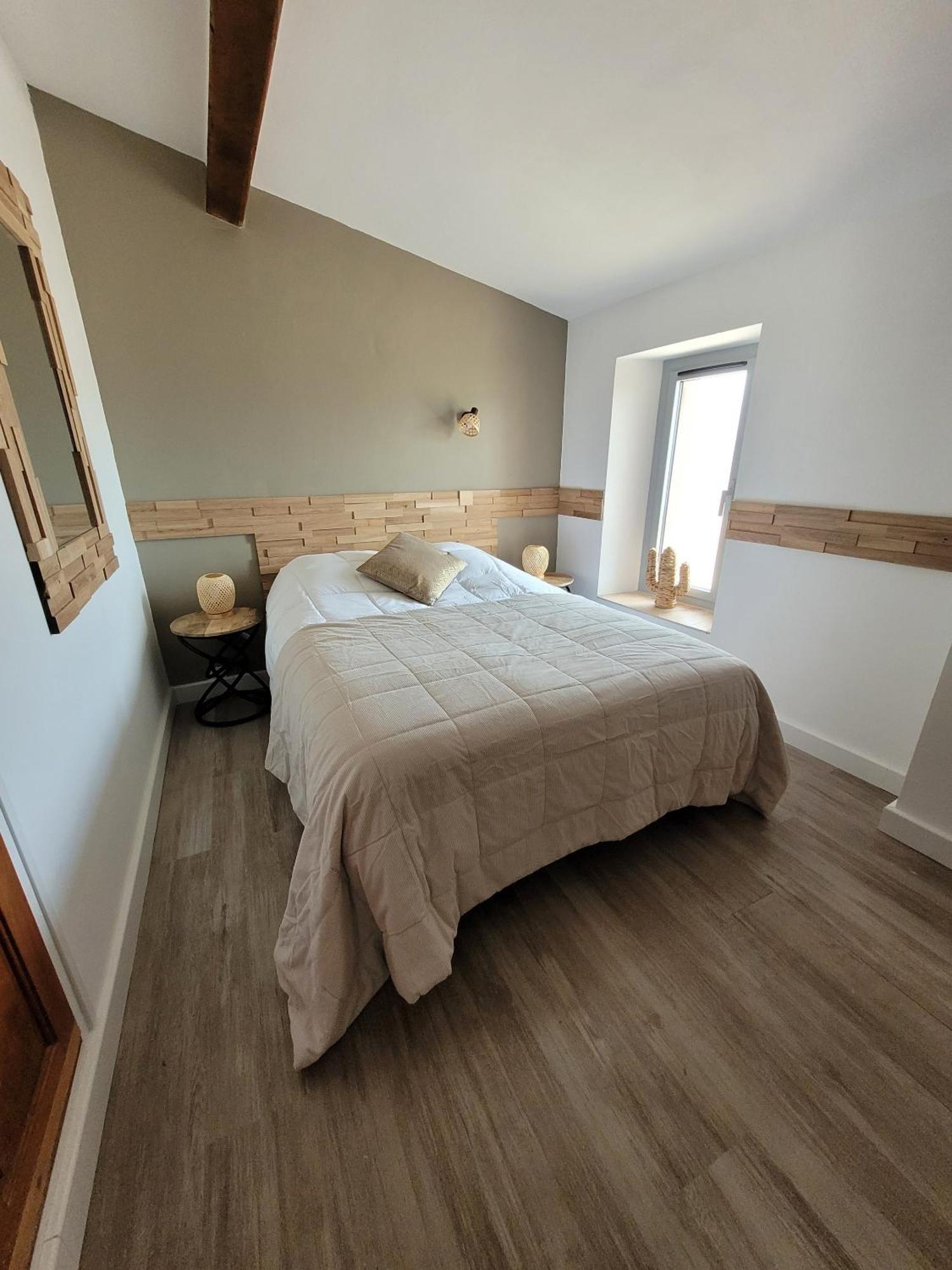 Les Grandes Mollieres Bed & Breakfast Peyruis Cameră foto